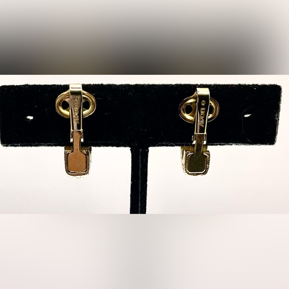 3 for $30 Vintage Signed Avon Textured Gold Tone Half Hoop Clip On Earrings - Picture 4 of 8